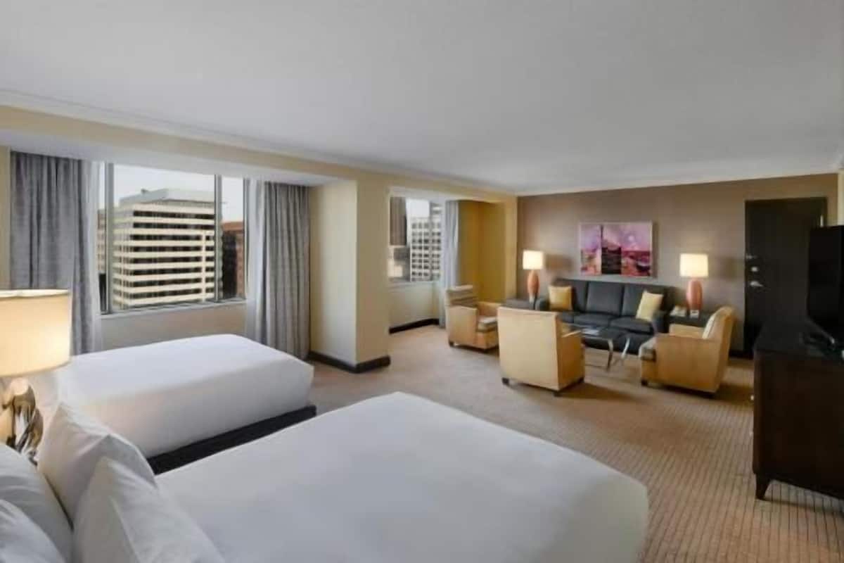 Premium bedding, down comforters, pillowtop beds, in-room safe