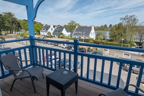 Chambre Confort, 1 grand lit, non-fumeur, balcon | Balcon