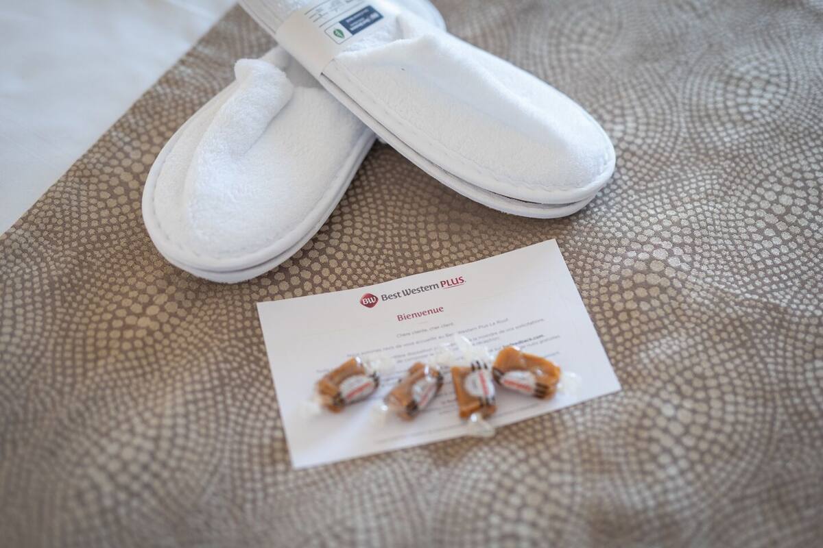 minibar, in-room safe, desk, blackout curtains