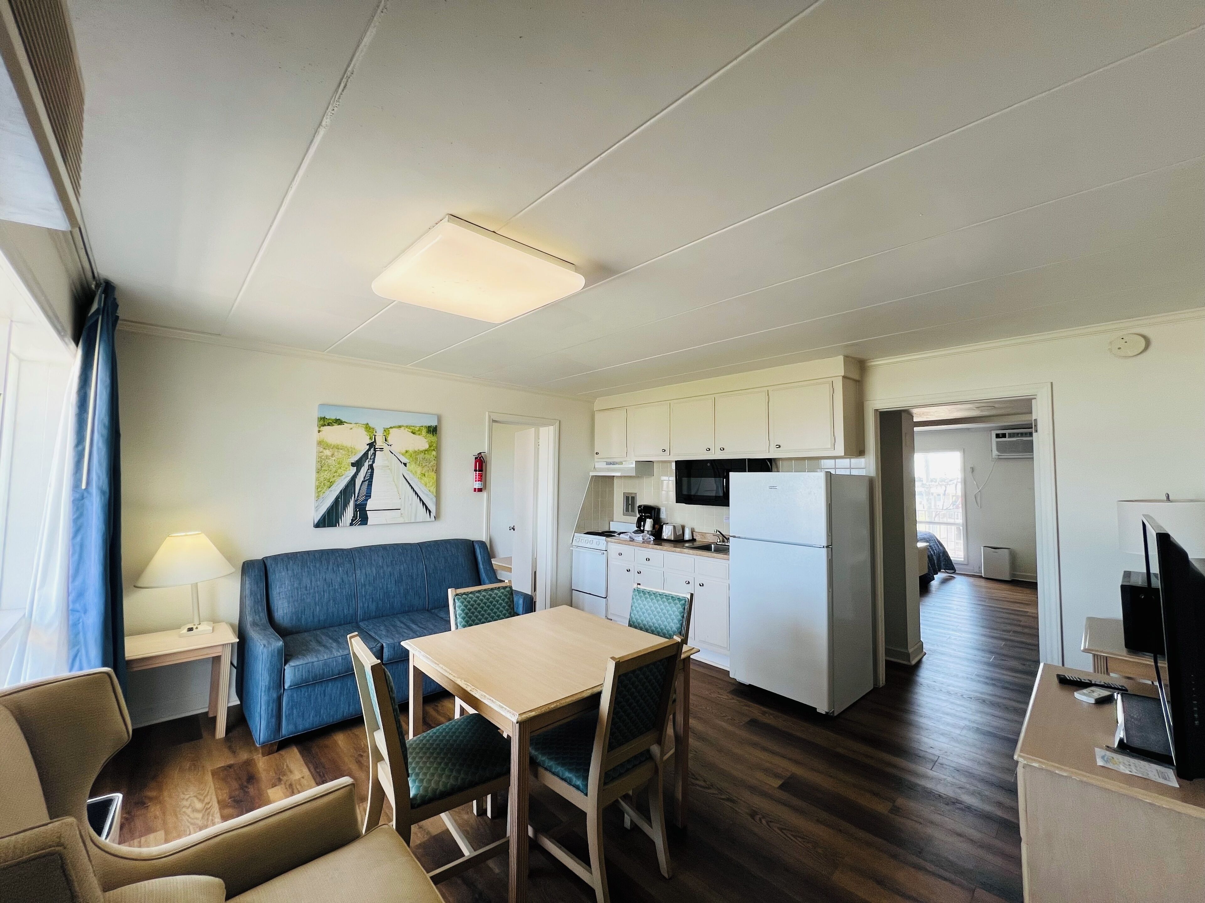 In-room safe, iron/ironing board, free WiFi, bed sheets