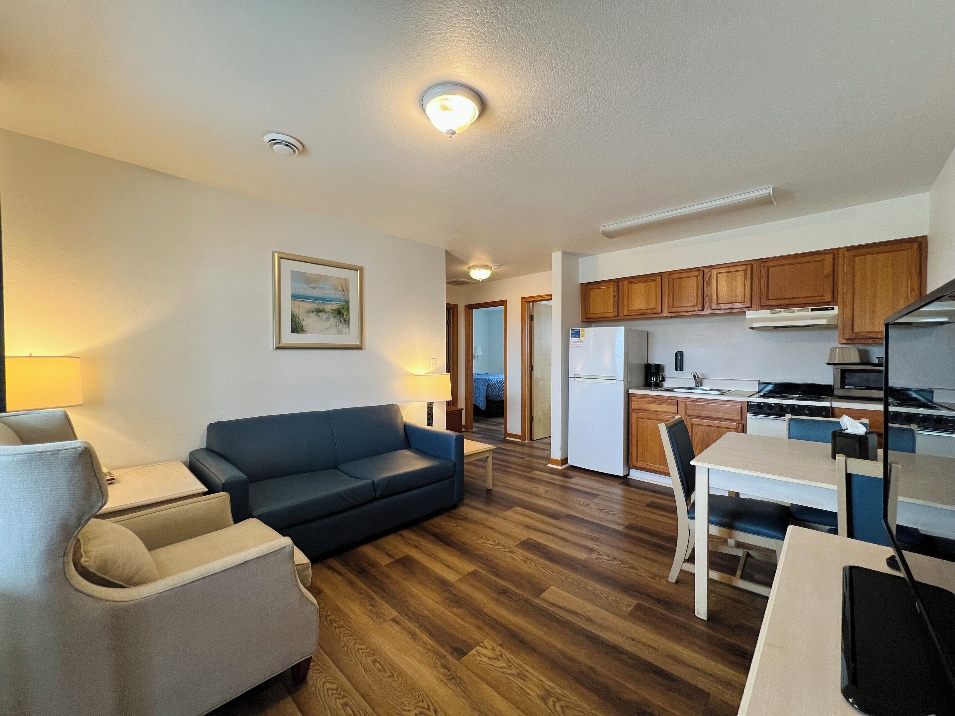 Queen Two-Bedroom Suite - Non Smoking