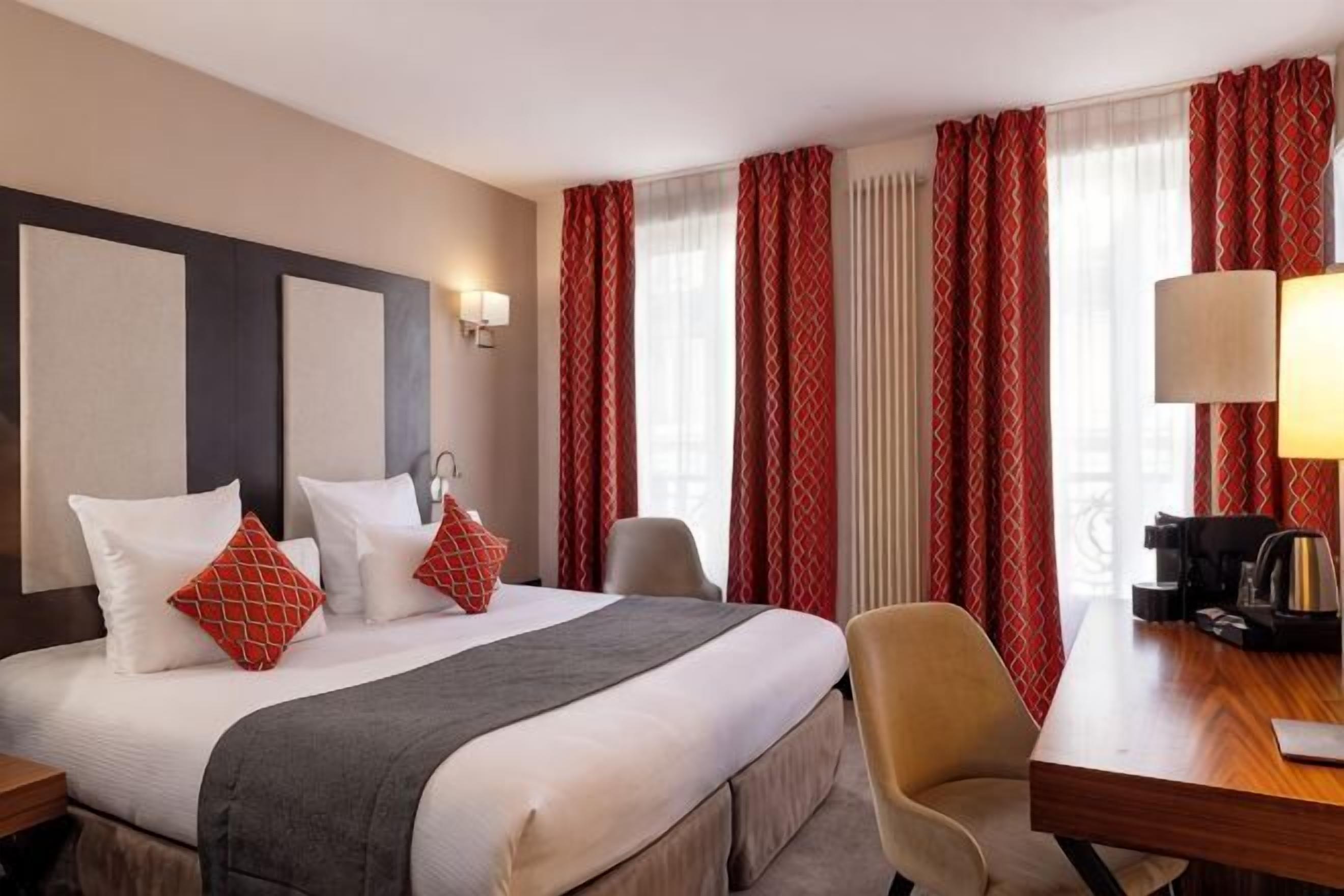 Premium bedding, pillowtop beds, minibar, in-room safe