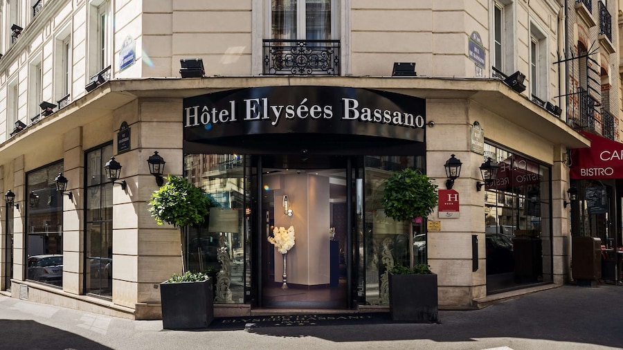 Hôtel Elysées Bassano