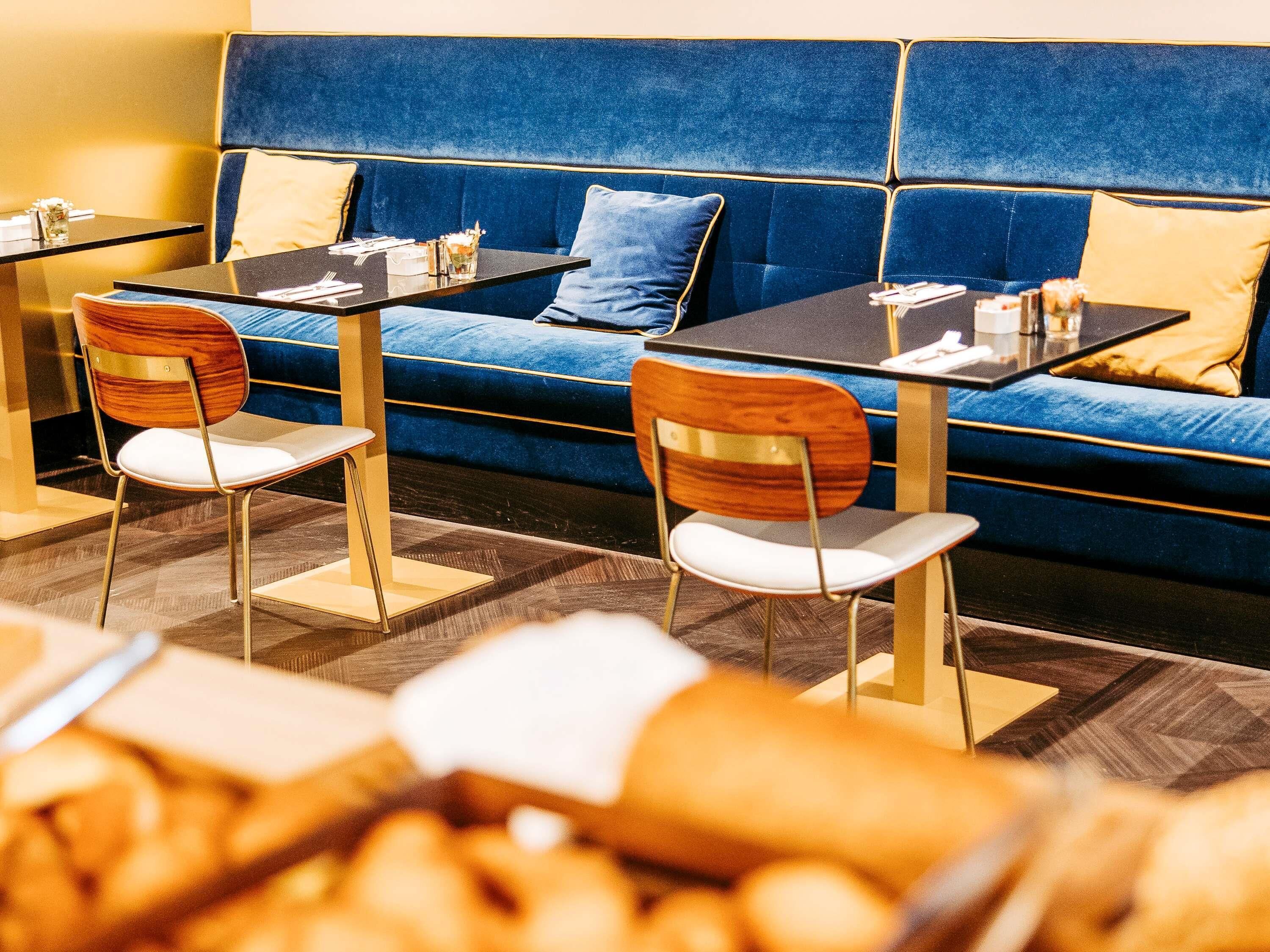 Café da manhã com buffet todos os dias mediante uma taxa