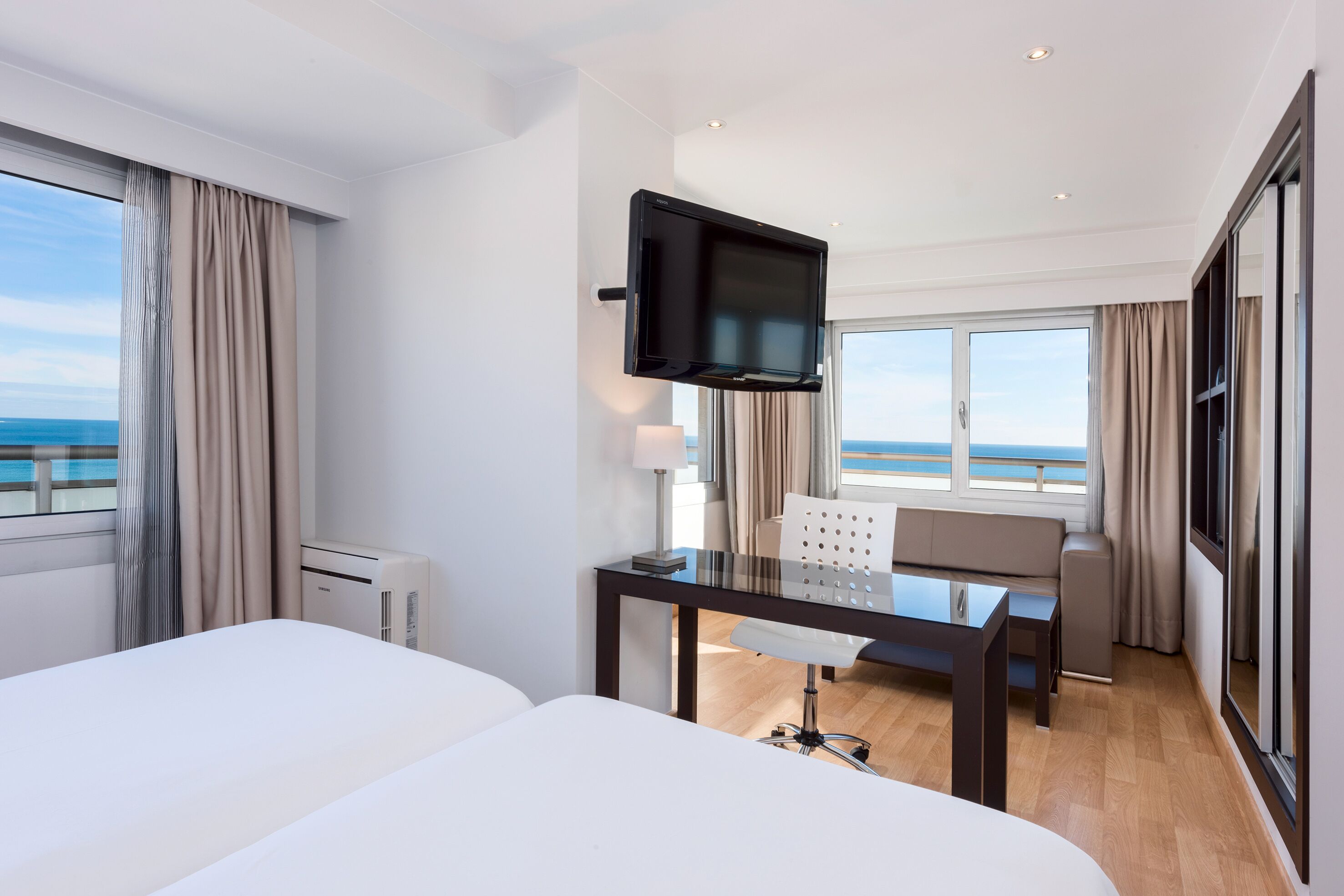 Photo - Hotel Alicante Gran Sol Affiliated by Meliá
