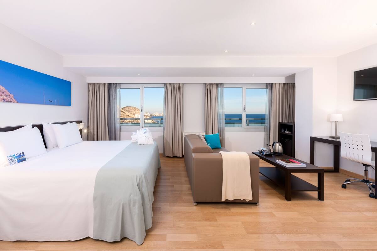 Premium bedding, minibar, in-room safe, desk