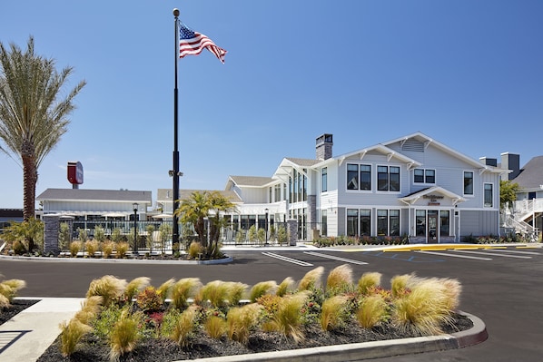 Exterior - Residence Inn by Marriott Manhattan Beach (Manhattan Beach)