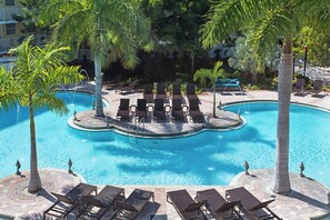 Outdoor pool, open 7:00 AM to 10:00 PM, free pool cabanas, pool loungers - Fairfield Inn and Suites by Marriott Key West (Key West)