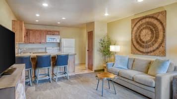 Blackout drapes, iron/ironing board, rollaway beds, free WiFi