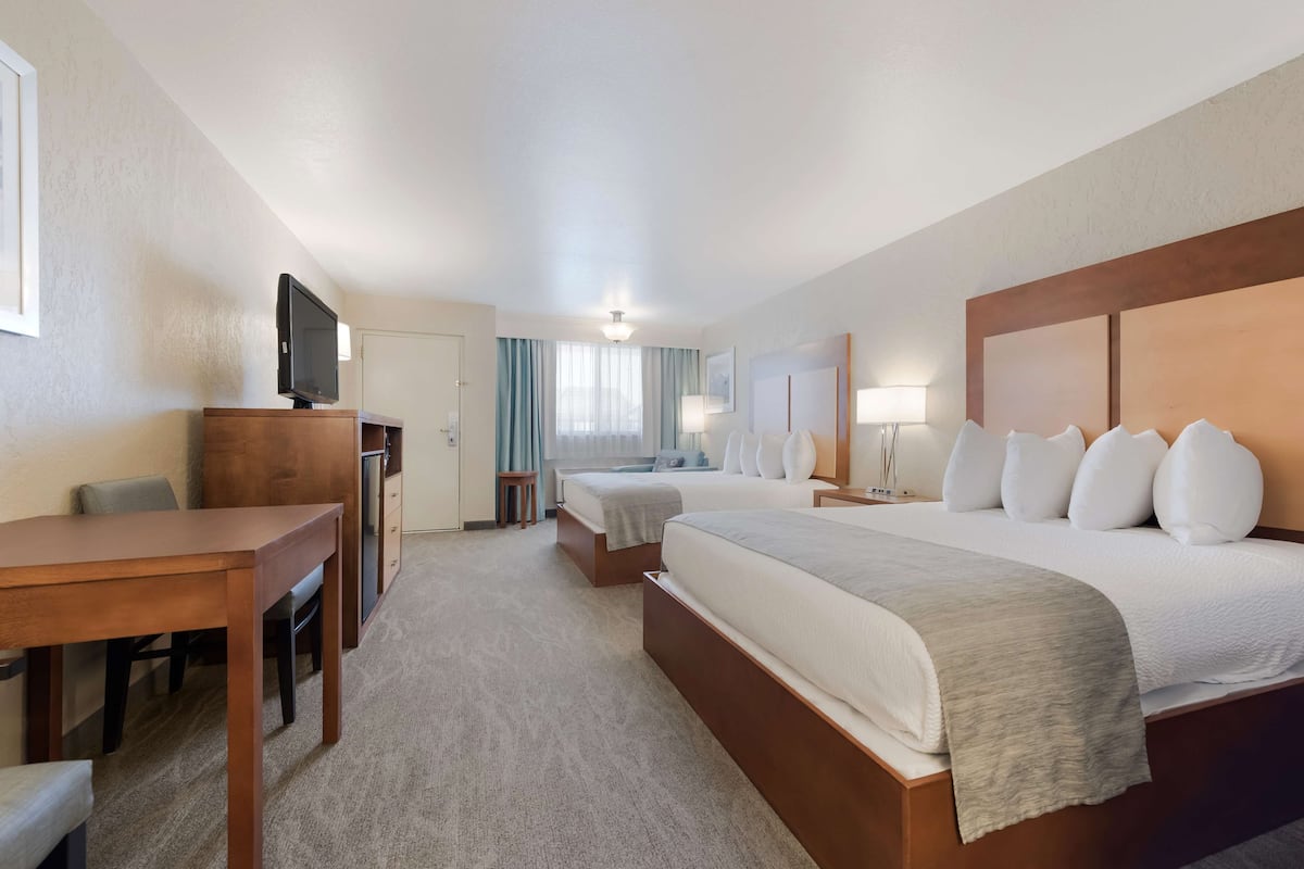 Standard Room, 2 Queen Beds, Refrigerator & Microwave, Poolside | Blackout drapes, iron/ironing board, rollaway beds, free WiFi