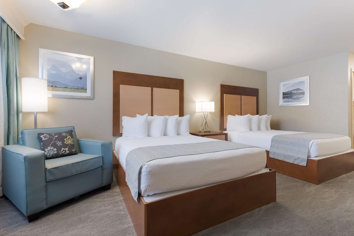 Blackout drapes, iron/ironing board, rollaway beds, free WiFi