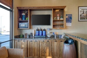 Lobby - Best Western Foothills Inn (Mountain Home)