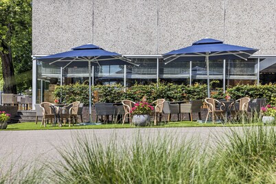 Holiday Inn Eindhoven Centre by IHG