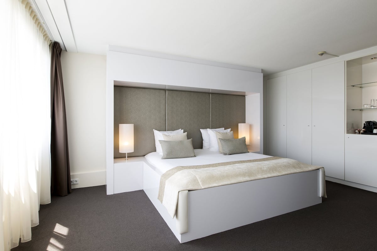 Suite, 1 King Bed, City View | 1 bedroom, minibar, in-room safe, desk