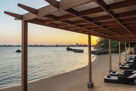 在附近的私人海滩