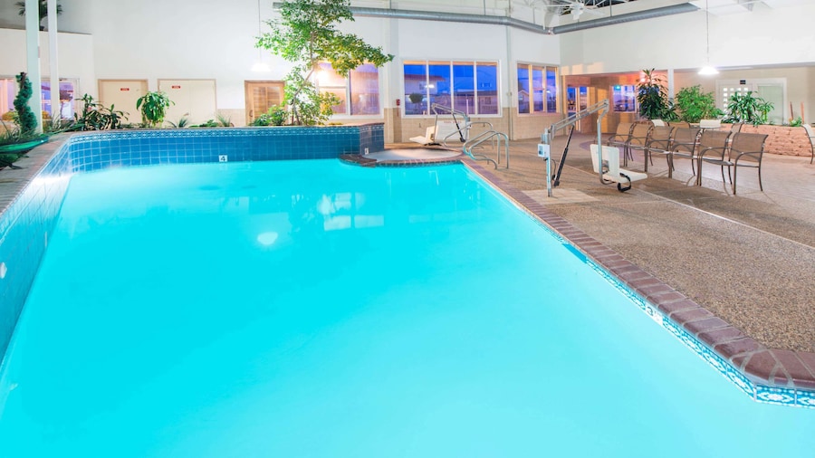 Ramada by Wyndham Enid