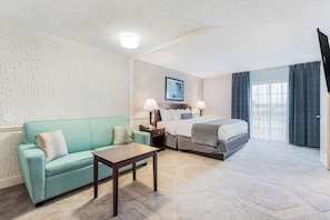 Suite, 1 King Bed, Non Smoking, Hot Tub
