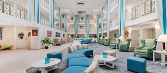 The Blu Hotel Blue Ash Cincinnati, an Ascend Collection Hotel