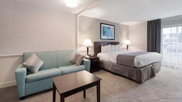 Suite, 1 King Bed with Sofa bed, Accessible, Non Smoking | Egyptian cotton sheets, premium bedding, desk, laptop workspace