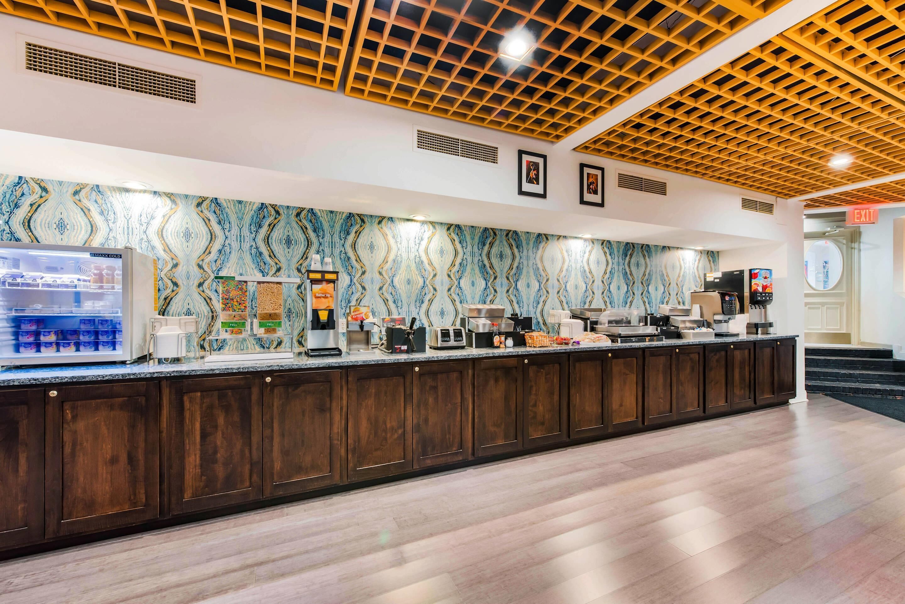 รวมอาหารเช้าแบบบุฟเฟ่ต์ ทุกวัน