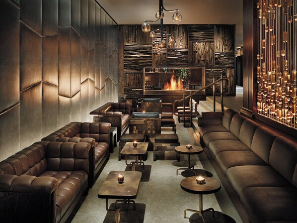Interior - Royalton New York (New York)