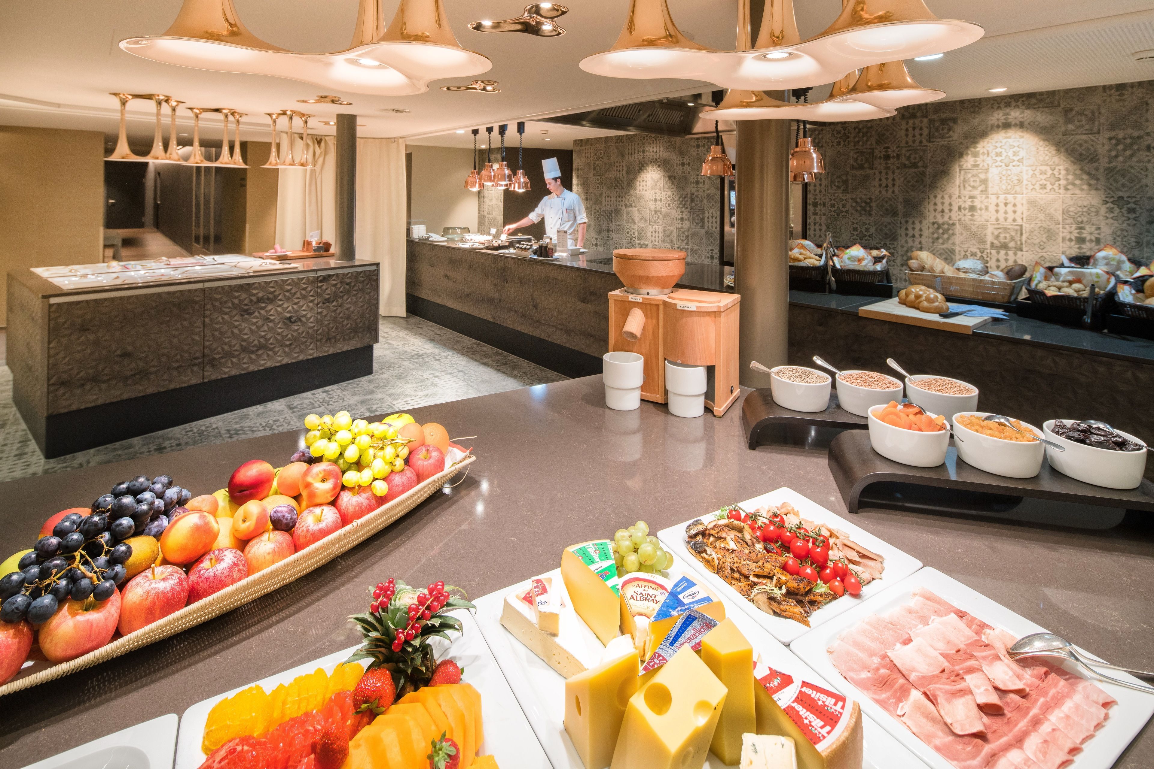 Petit déjeuner buffet compris tous les jours