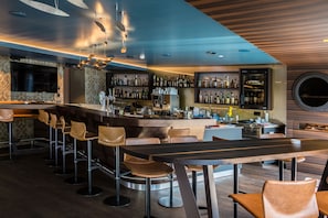 Bar (in der Unterkunft)