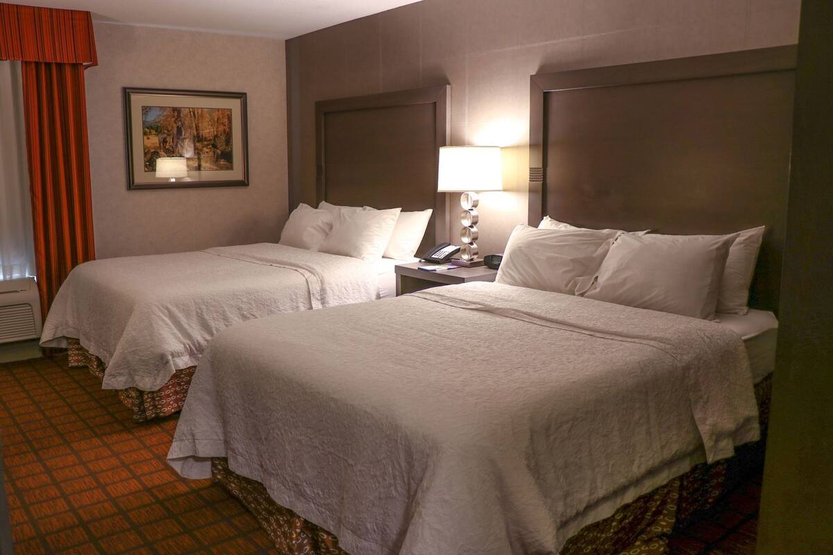 Premium bedding, down duvets, pillow-top beds, desk