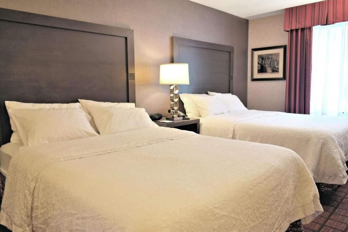 Ropa de cama de alta calidad, edredón y camas con pillow-top