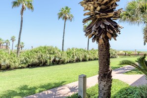 Beach View King Room (Non Smoking) | In-room safe, blackout drapes, iron/ironing board, bed sheets