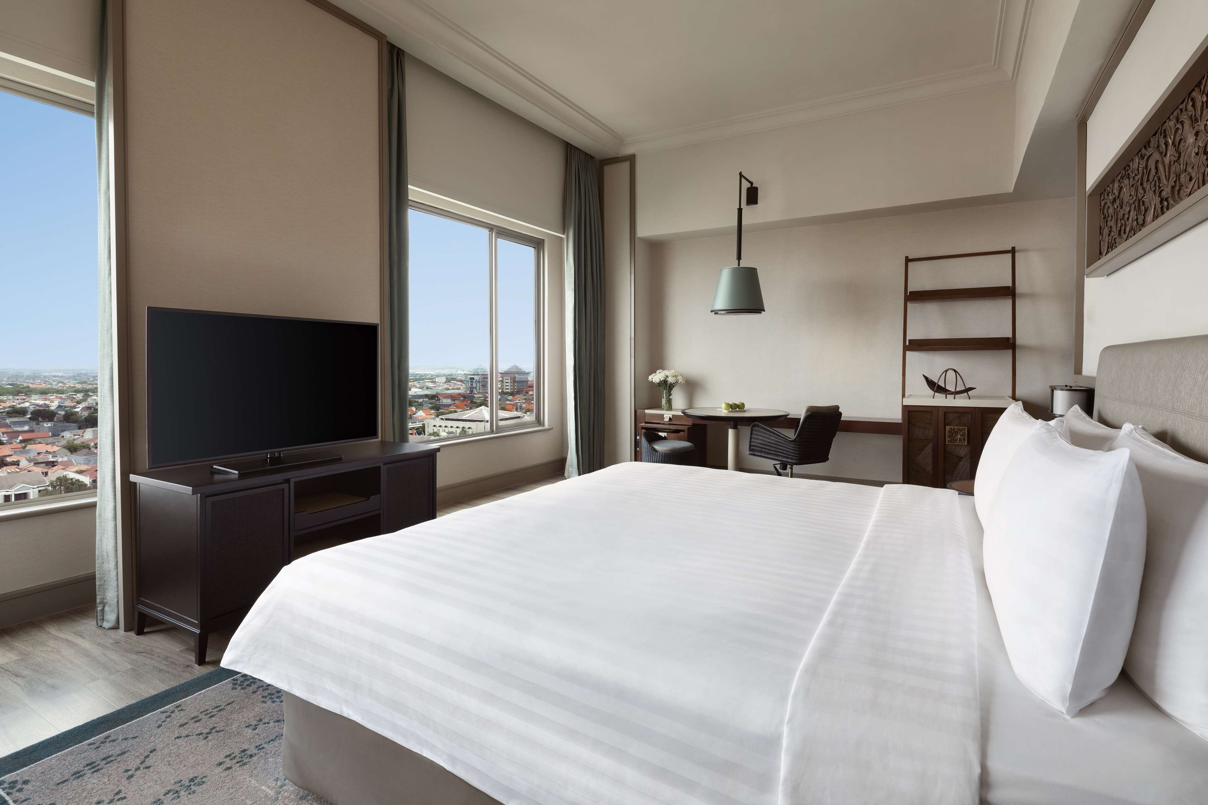 1 bedroom, hypo-allergenic bedding, in-room safe, desk