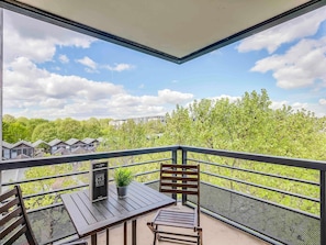 Standardrum - 1 dubbelsäng - terrass | Värdeförvaringsskåp på rummet, skrivbord och ljudisolering