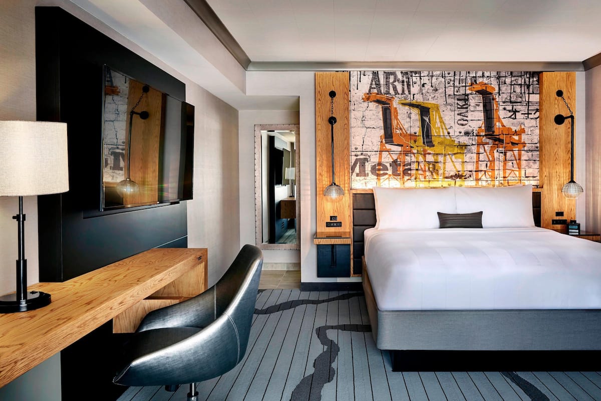 1 Schlafzimmer, hochwertige Bettwaren, Daunenbettdecken