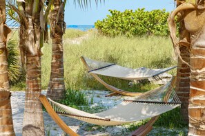 Exterior - Hilton Garden Inn St. Pete Beach (St. Pete Beach)