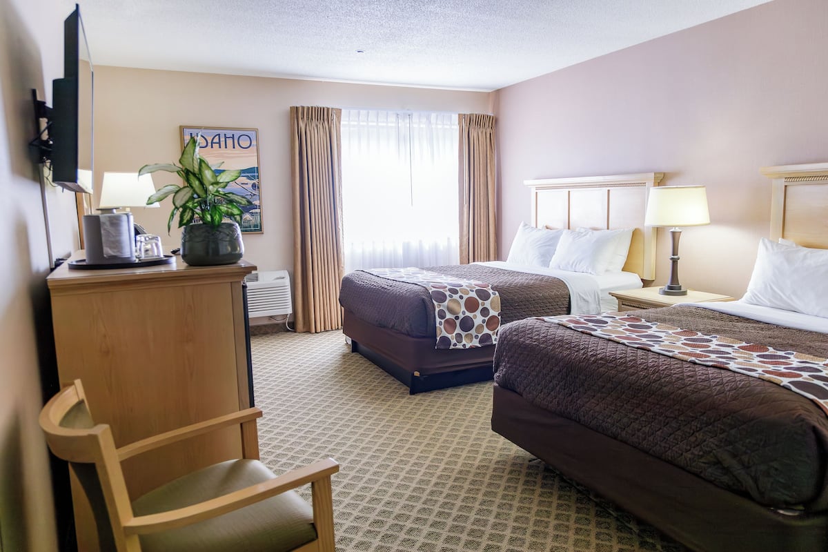 Room, 2 Queen Beds (Upstairs)