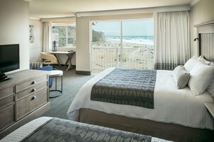 Escritorio, wifi gratis y ropa de cama 