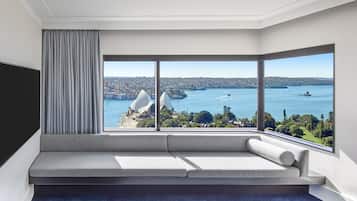 1 King 1 Bedroom Suite Opera House View | Living area | LCD TV, pay movies