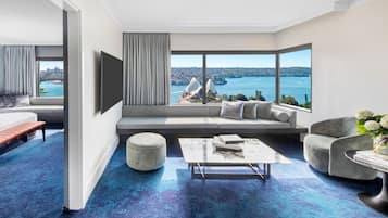 Premium bedding, down duvets, minibar, in-room safe