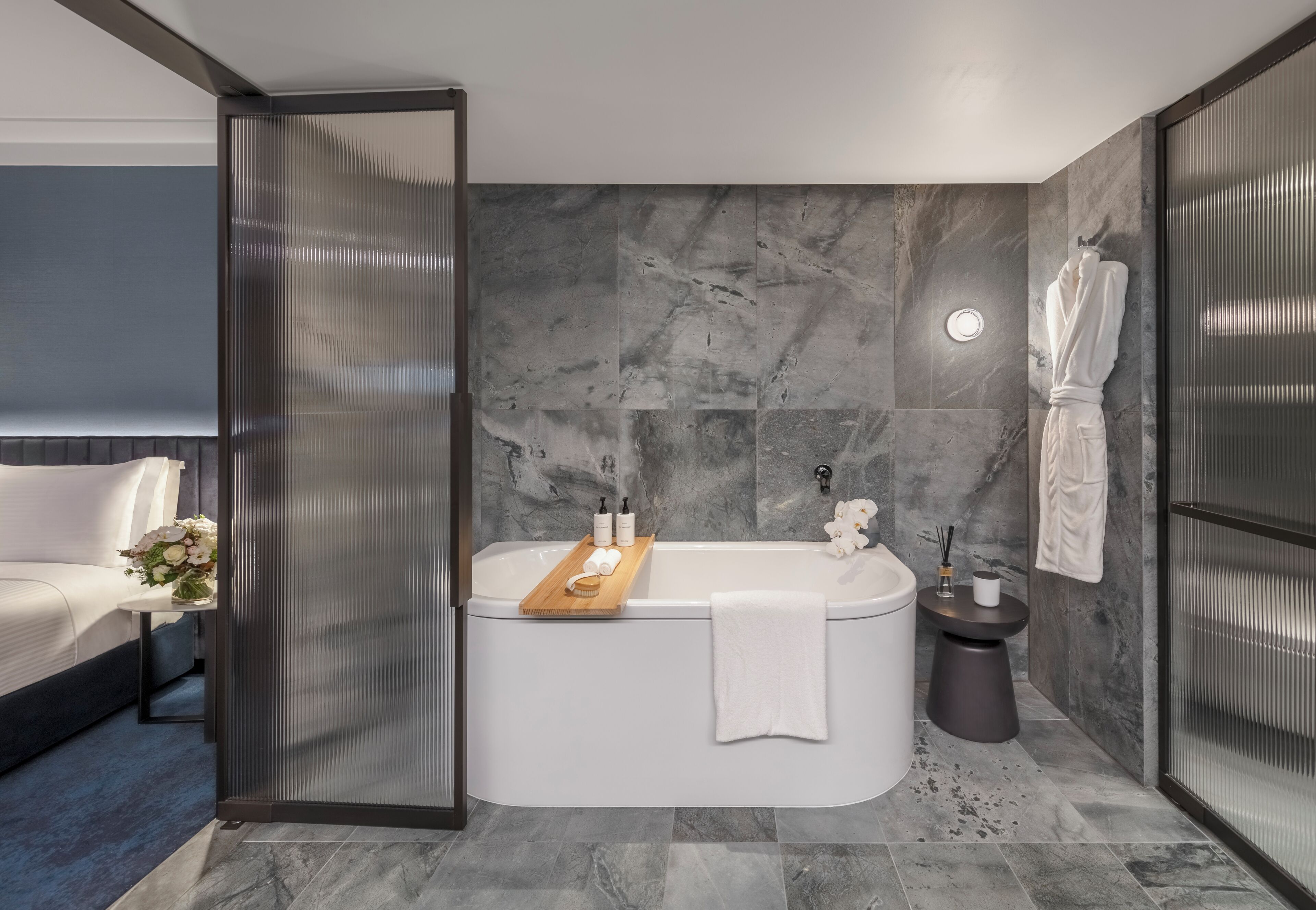 1 king royal opera suite club intercontinental access | bathroom | designer toiletries, hair dryer, bathrobes, slippers