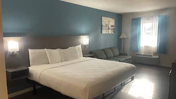 Standard Room, 1 King Bed, Non Smoking | Blackout curtains, iron/ironing board, bed sheets
