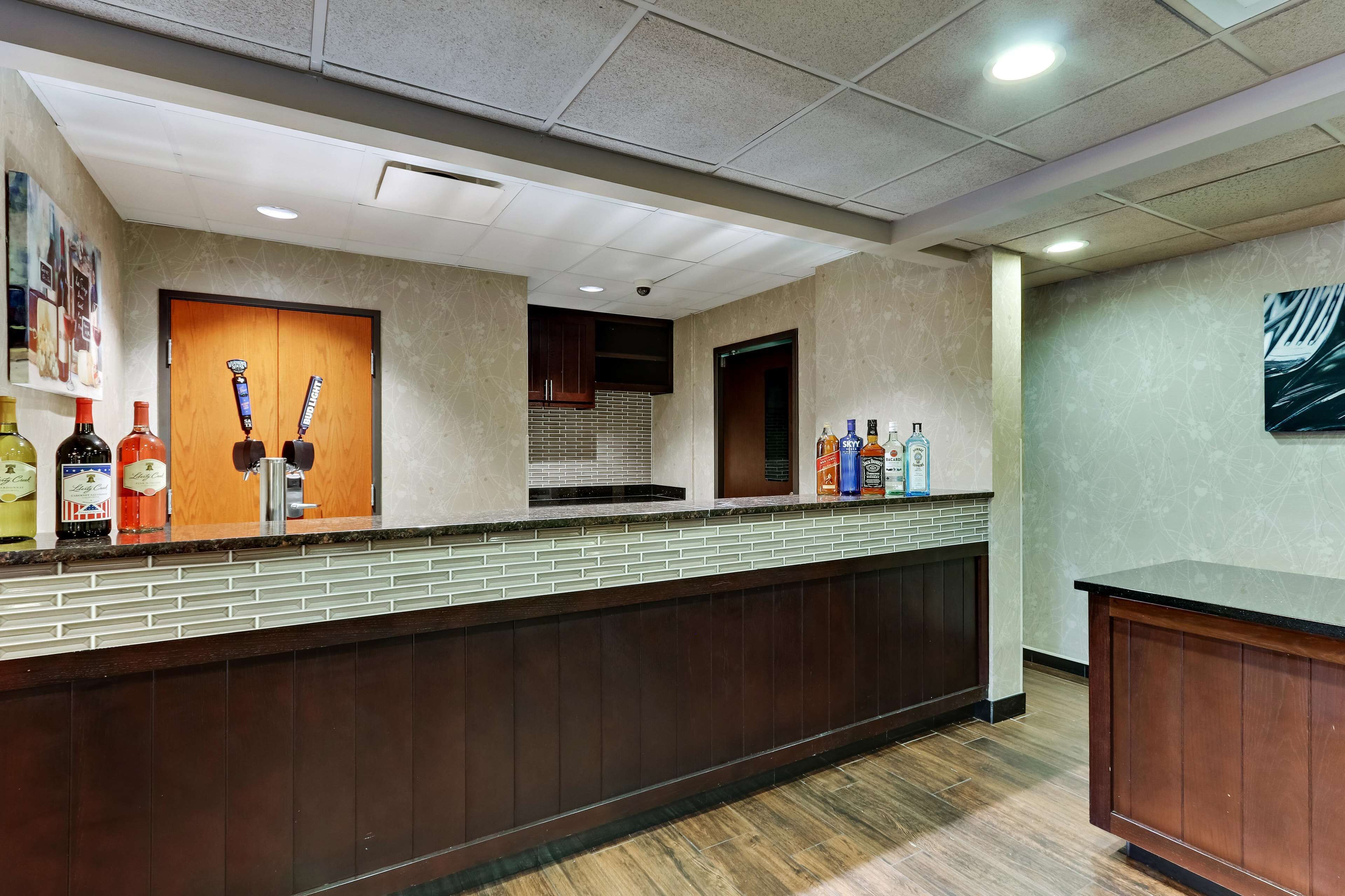 Foto - Drury Plaza Hotel San Antonio Airport