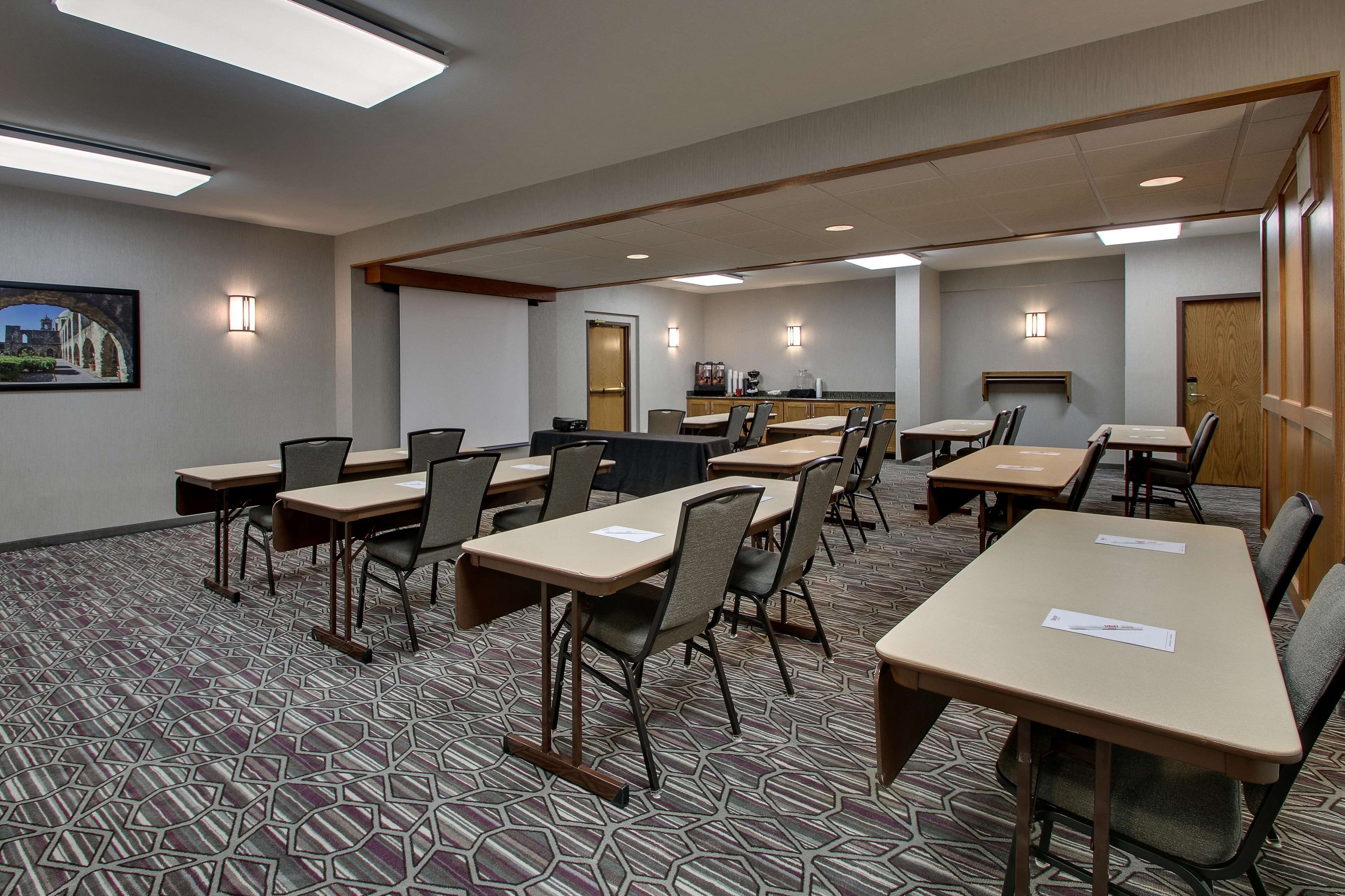 Foto - Drury Plaza Hotel San Antonio Airport