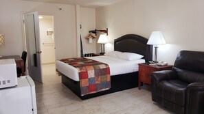 واي فاي مجانًا وملاءات أسرّة