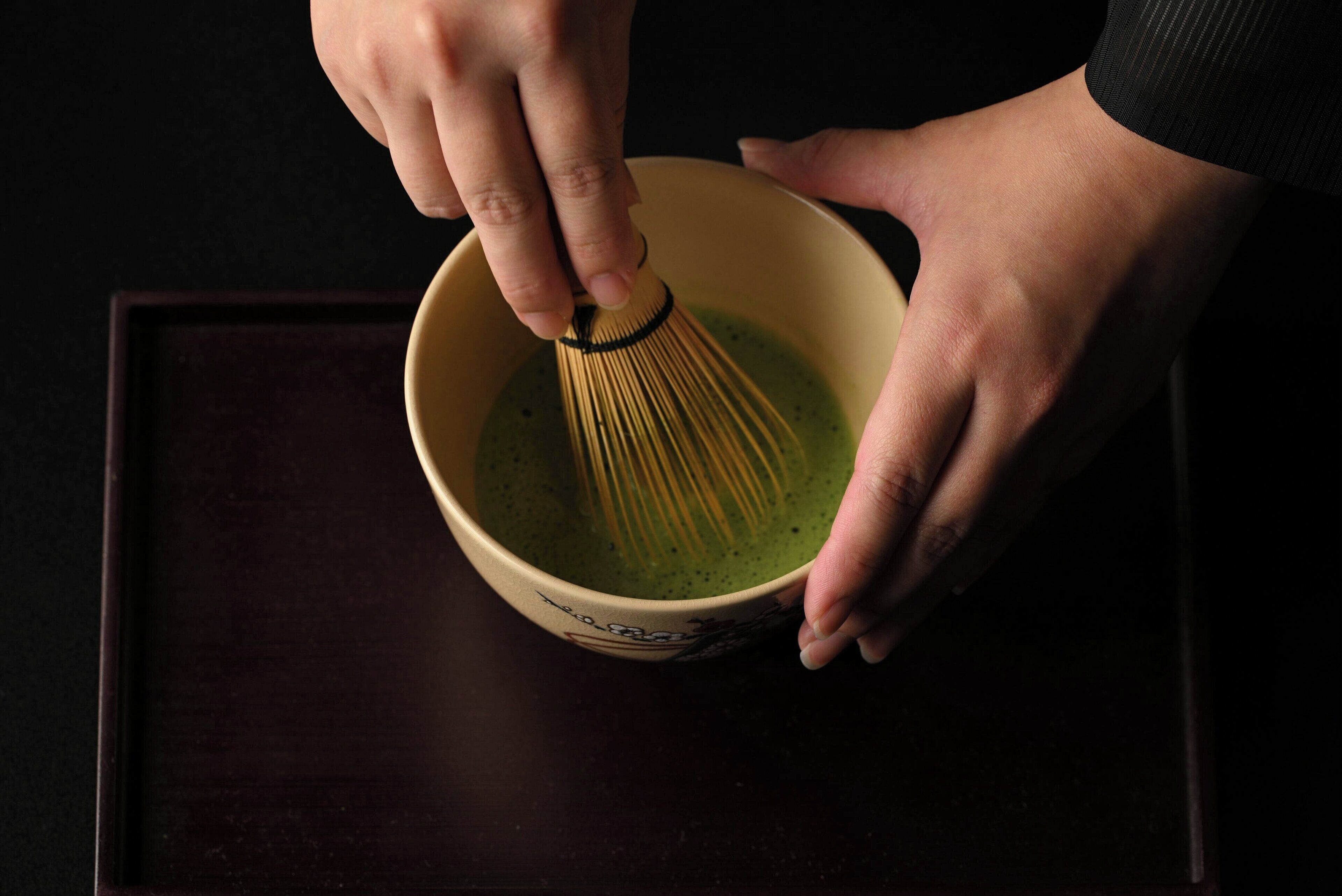 breakfast, lunch and dinner served