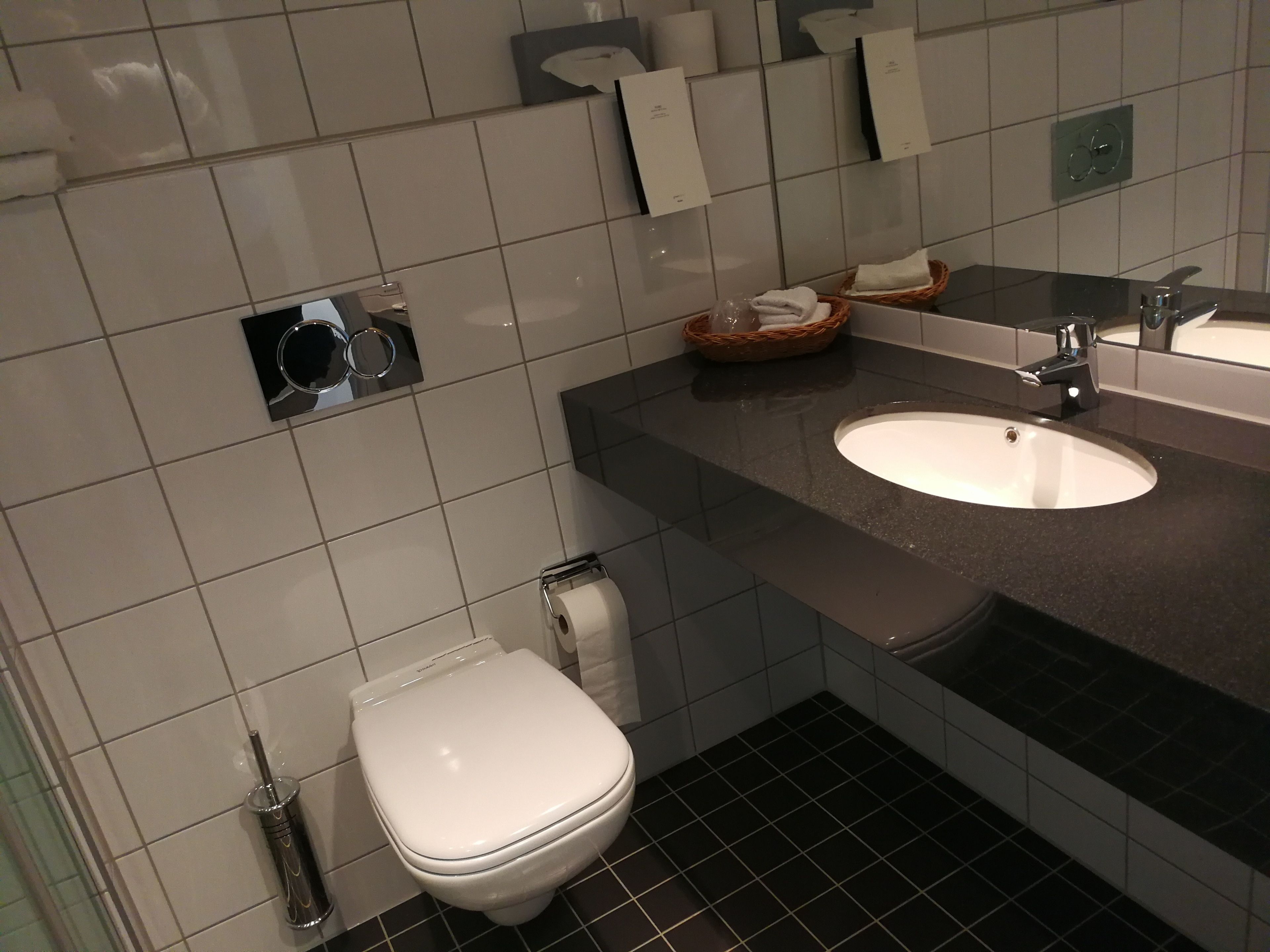 double room | bathroom | shower, hair dryer, towels