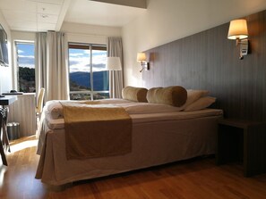 스위트 | 1 개의 침실, 책상, 방음 설비, 무료 WiFi