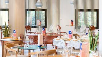 Dinner served, pool views