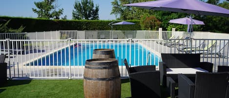 Seasonal outdoor pool