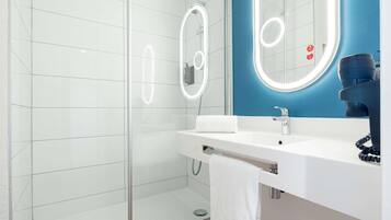 Standard Twin Room, 2 Twin Beds | In-room safe, desk, laptop workspace, blackout drapes