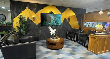Quality Inn Conference Center Logansport